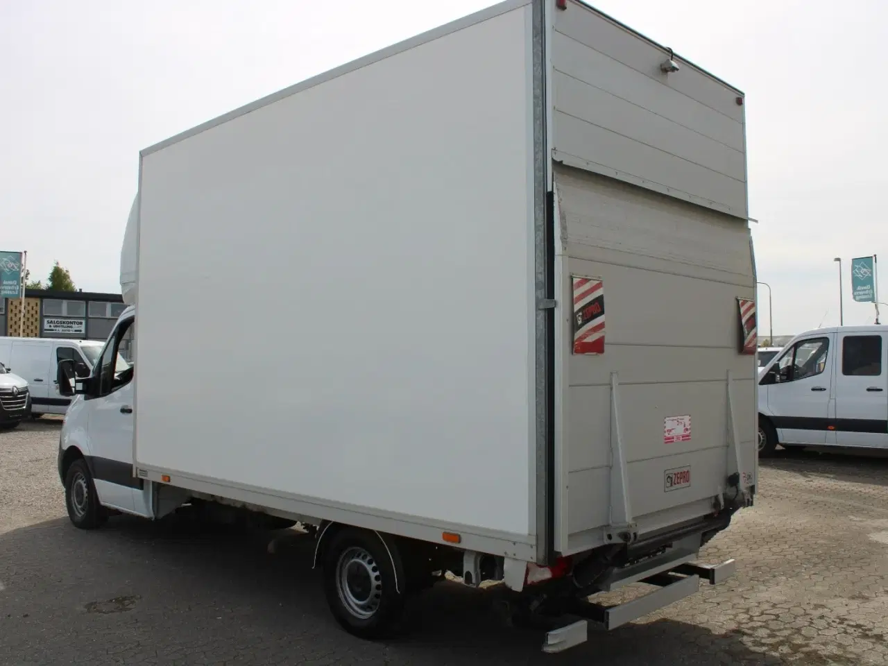 Billede 7 - Mercedes Sprinter 316 2,2 CDi A3 Alukasse m/lift aut. RWD