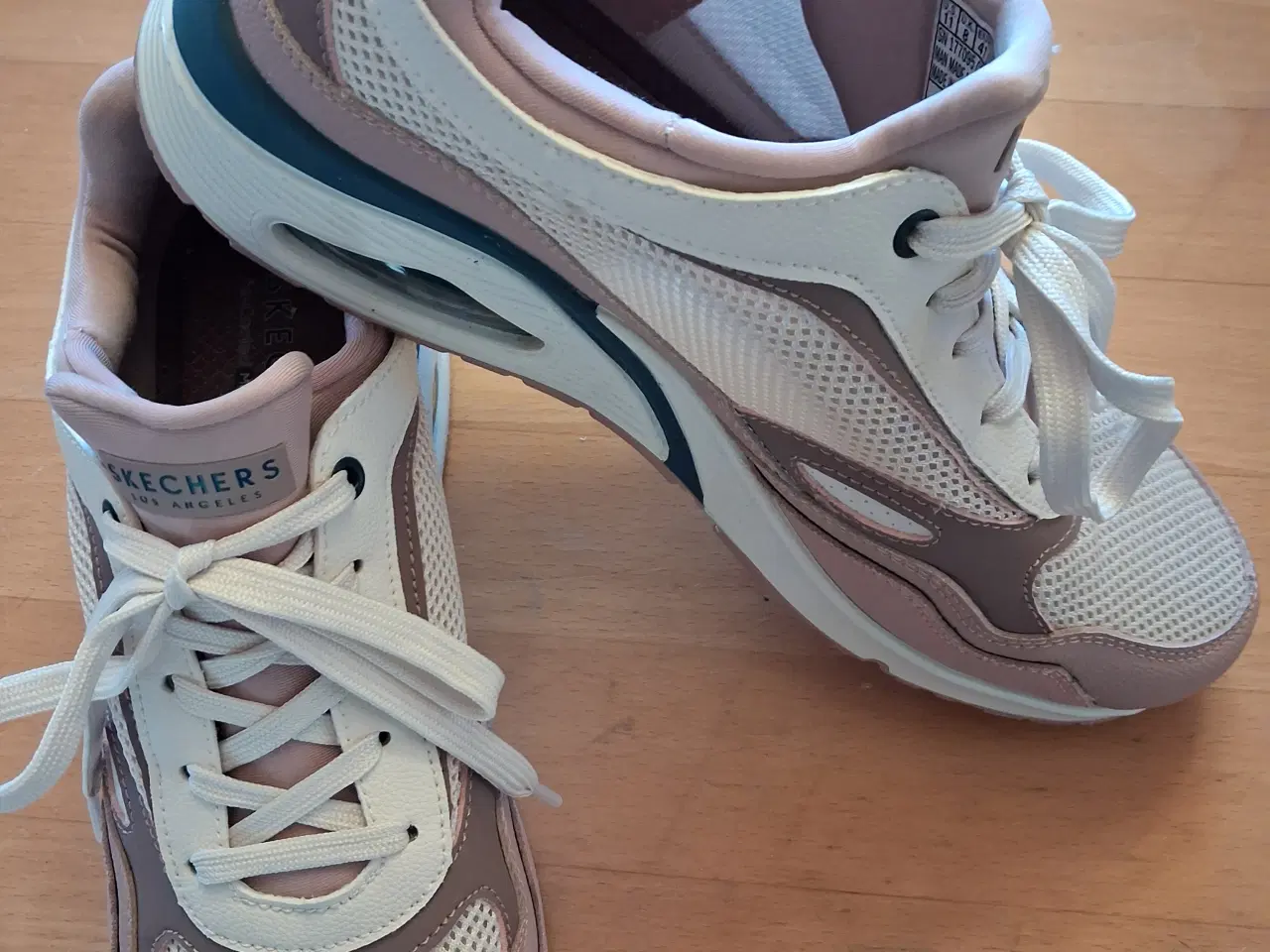 Billede 1 - Skechers Los Angeles sko str. 41