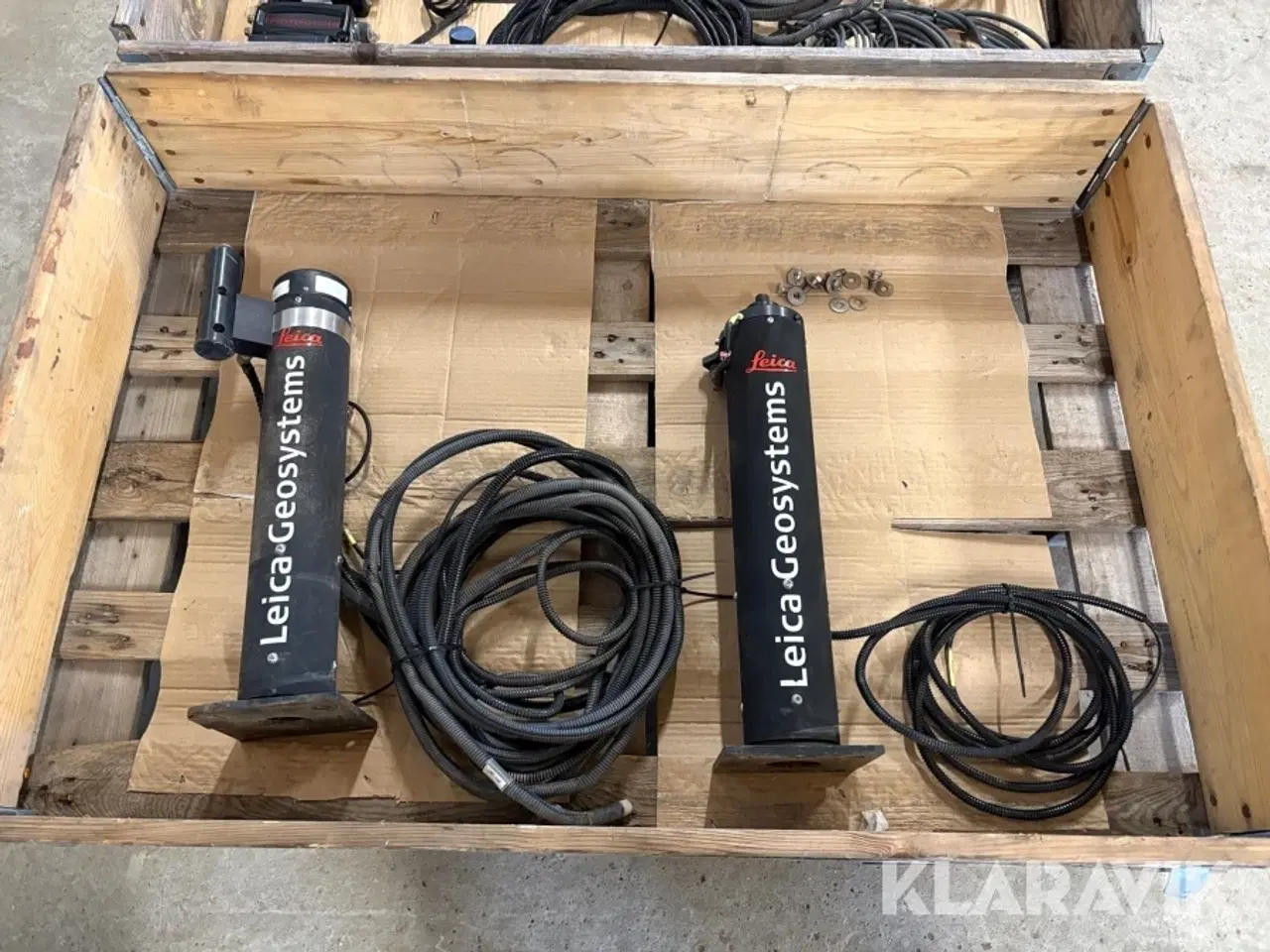 Billede 1 - Dele til GPS Leica