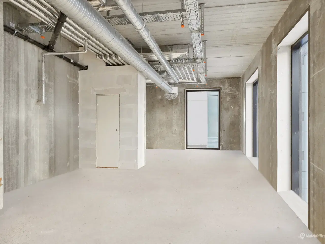 Billede 4 - Hjørnelejemål på 149 m² med markant synlighed mod gaden