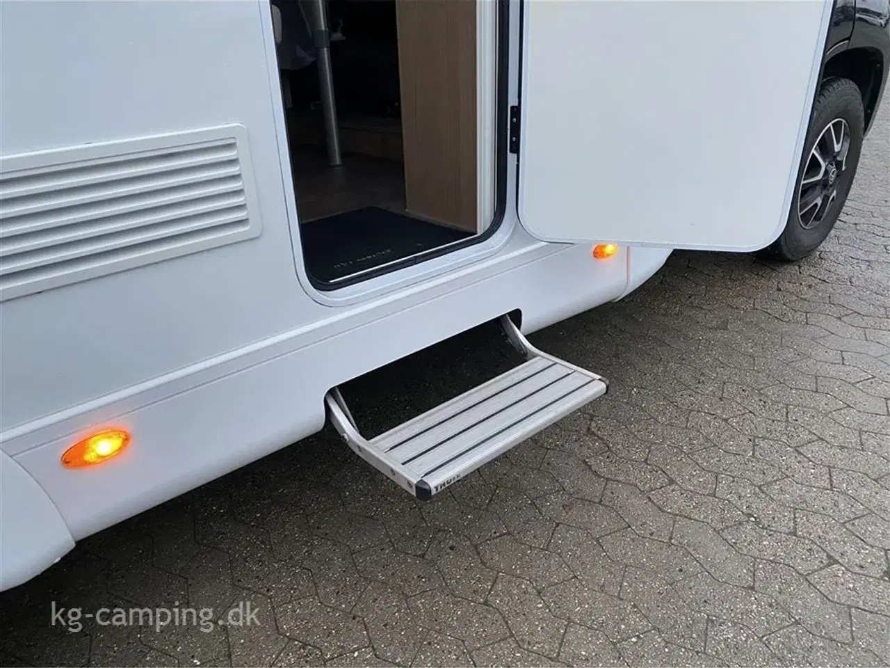 Billede 6 - 2021 - Carado V132 Edition 15 Lille kompakt autocamper under 6 meter, med masser af udstyr