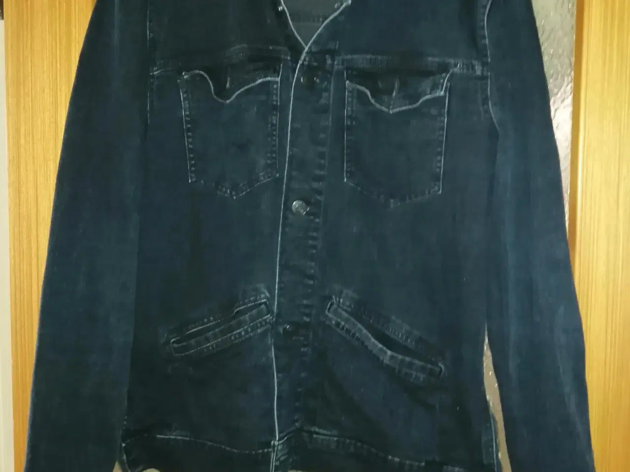 Billede 2 - CASUAL FRIDAY COWBOYJAKKE, SOM NY
