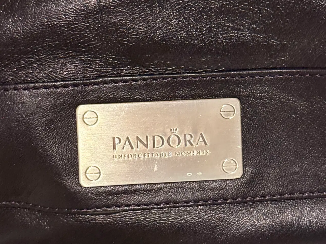 Billede 15 - Pandora kosmetikpung m. to spejle og stofpose