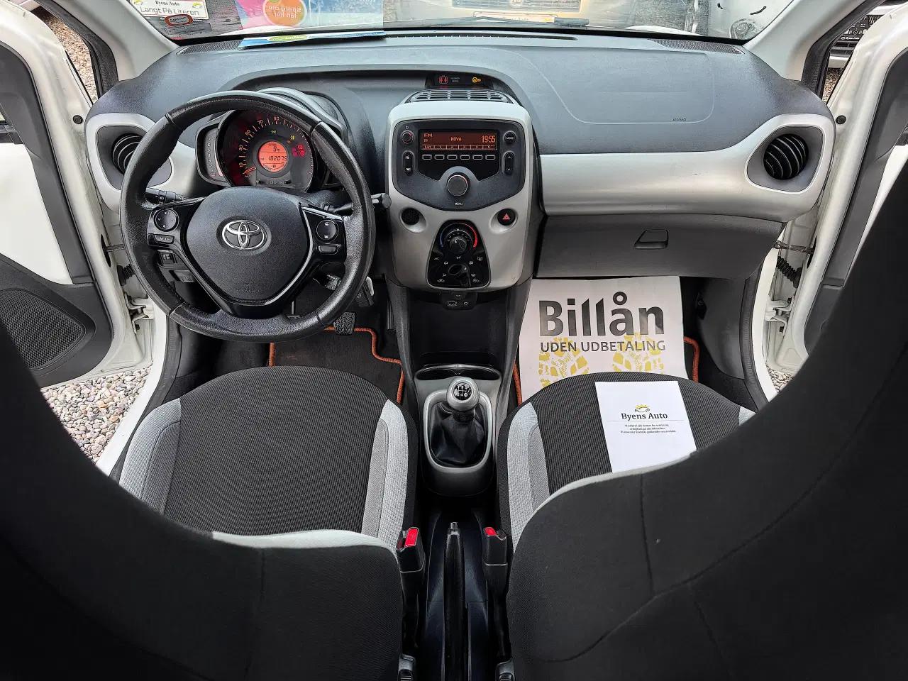 Billede 9 - Toyota Aygo Xplay Nysyn meget økonomisk