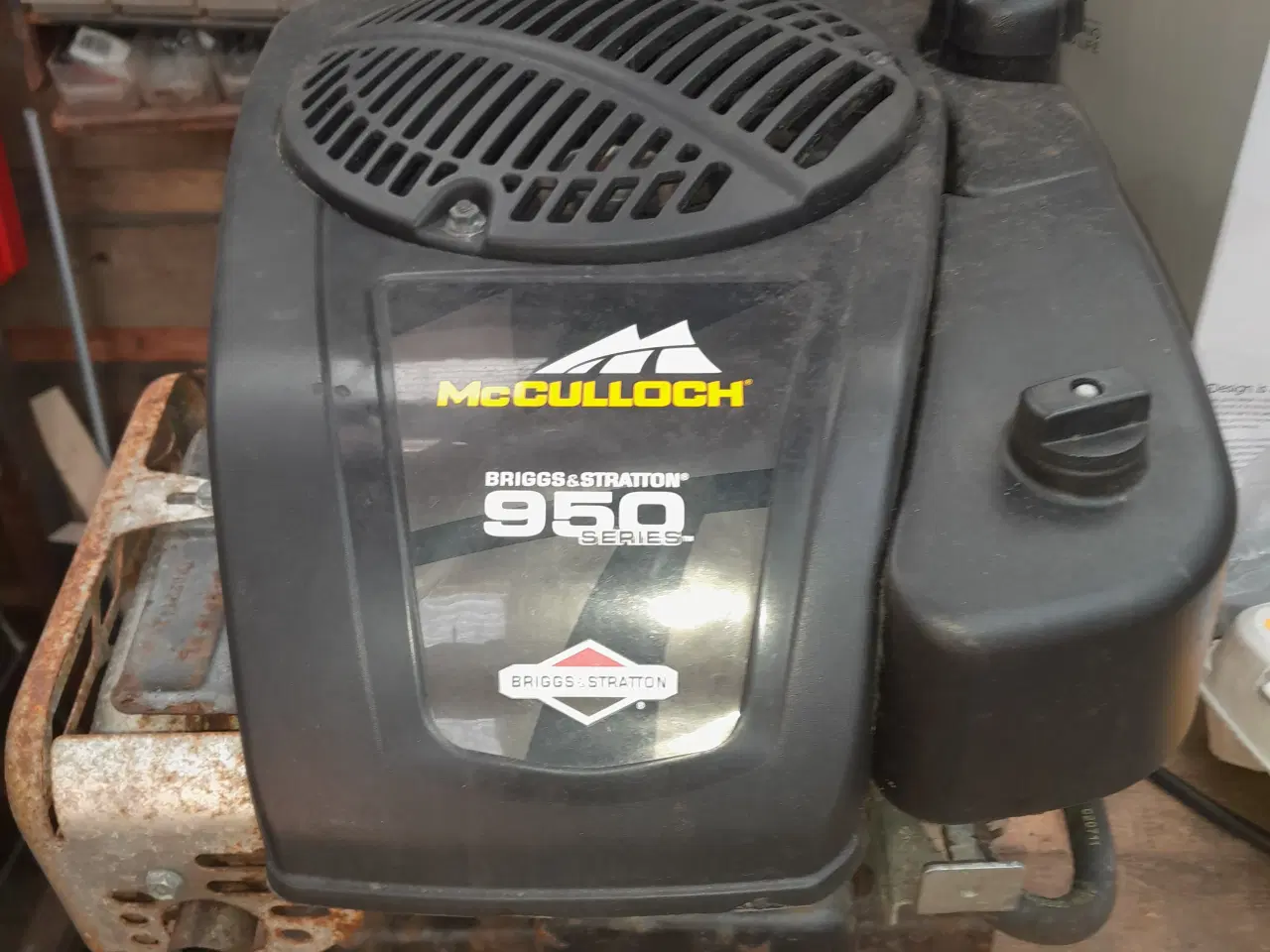 Billede 1 - Motor til plænetraktor