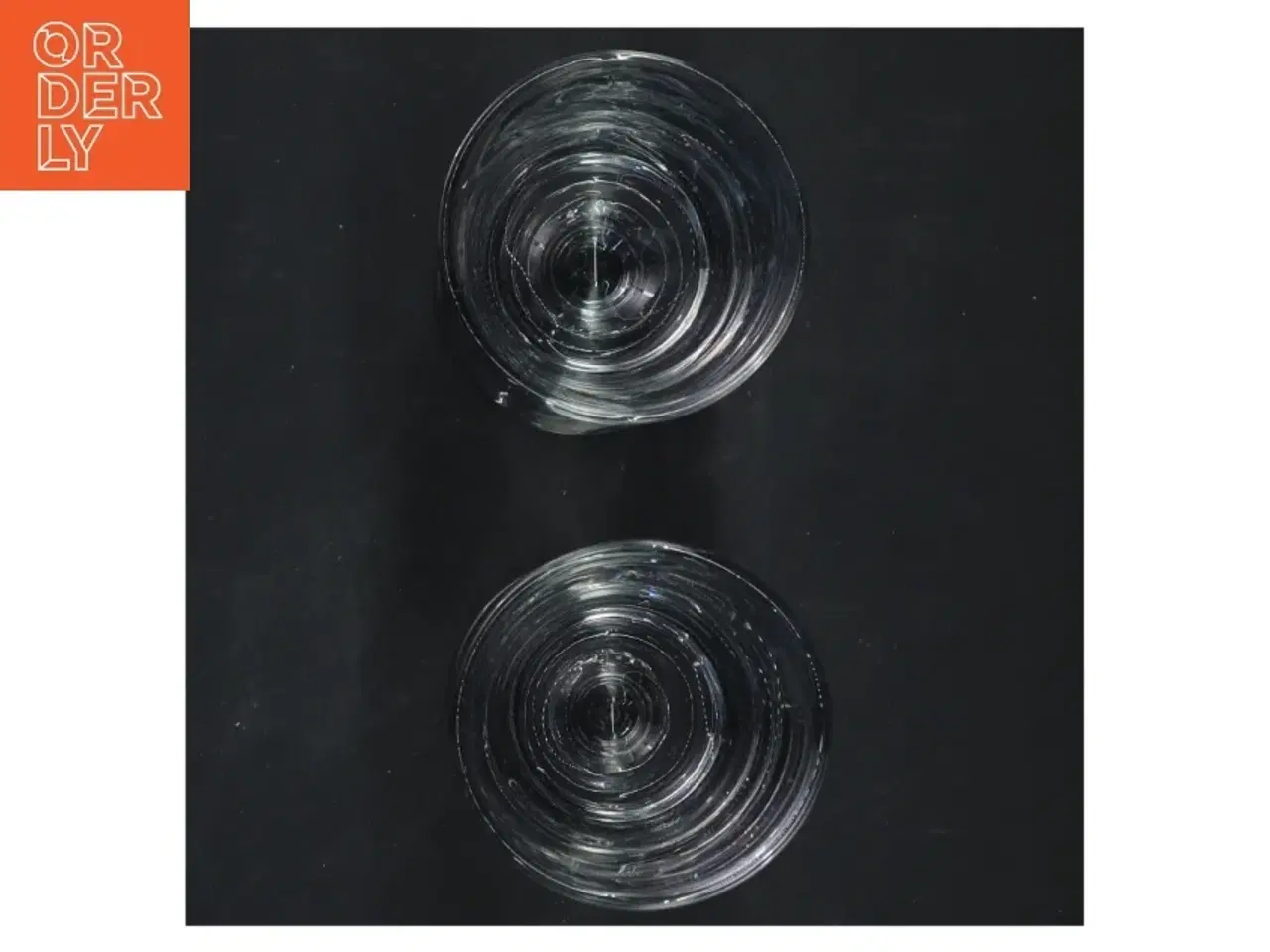 Billede 2 - Sæt med to mundblæste vinglas (str. 14x6 cm)