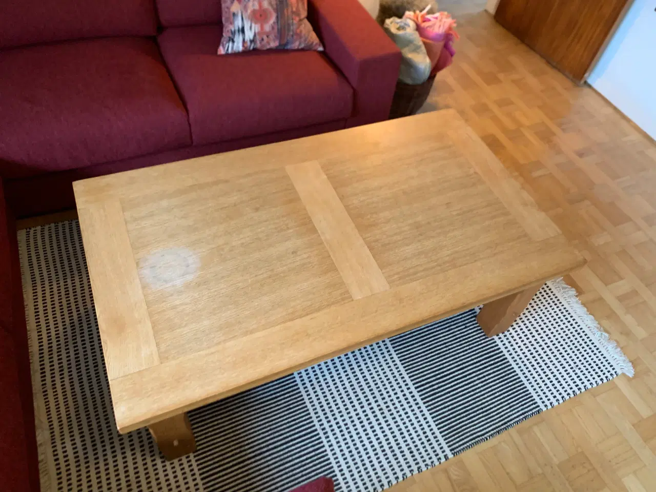 Billede 1 - Sofabord i egetræ