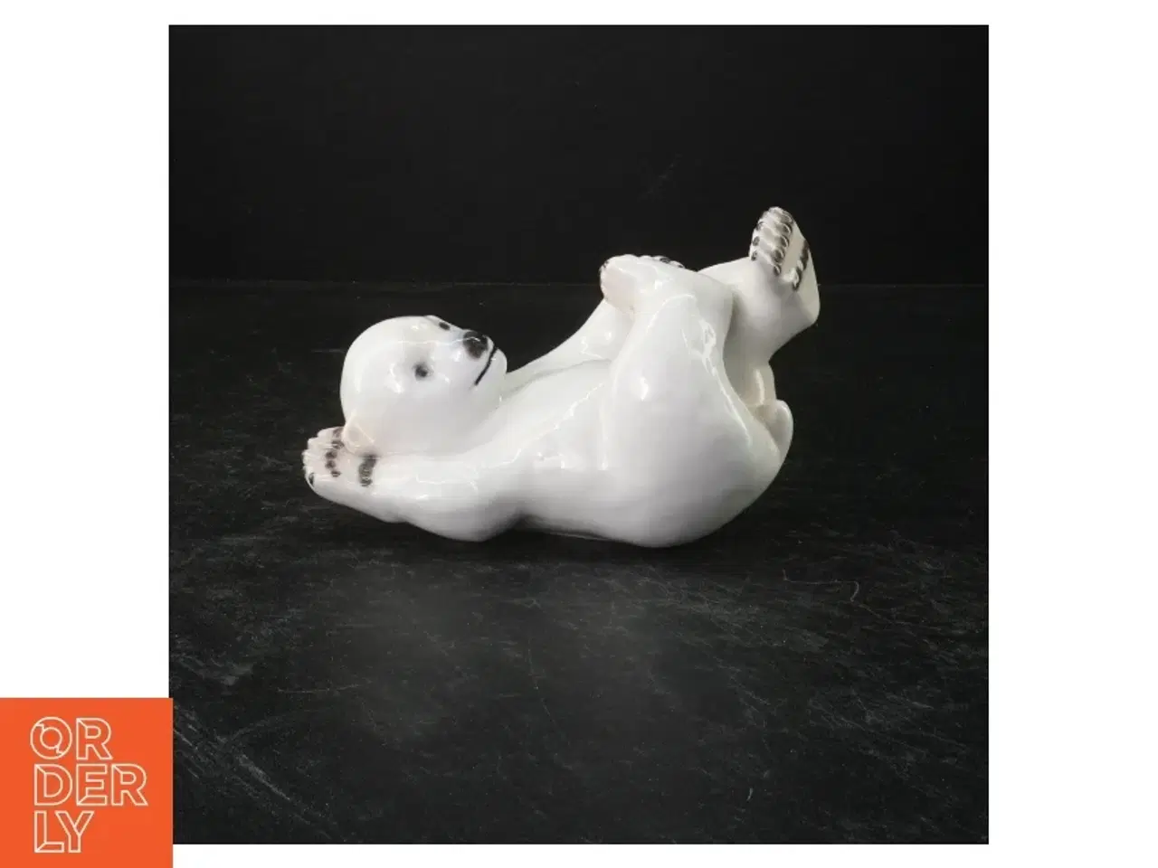 Billede 1 - Porcelænsfigur af isbjørn fra B&G (str. 17 x 10 x 10 cm)