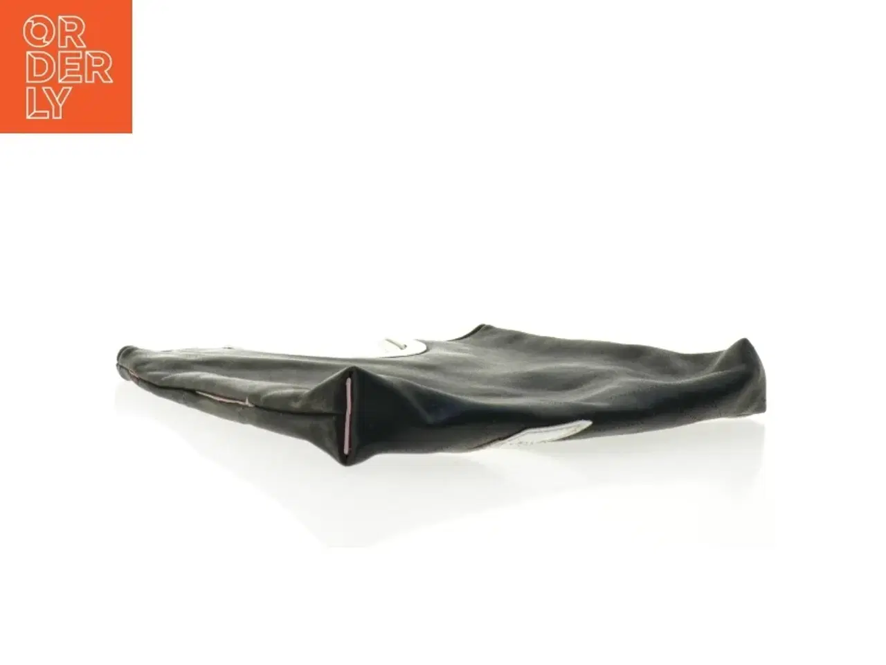 Billede 4 - Sort og hvid håndtaske med metalhåndtag fra Aldo (str. 30 x 23 cm)
