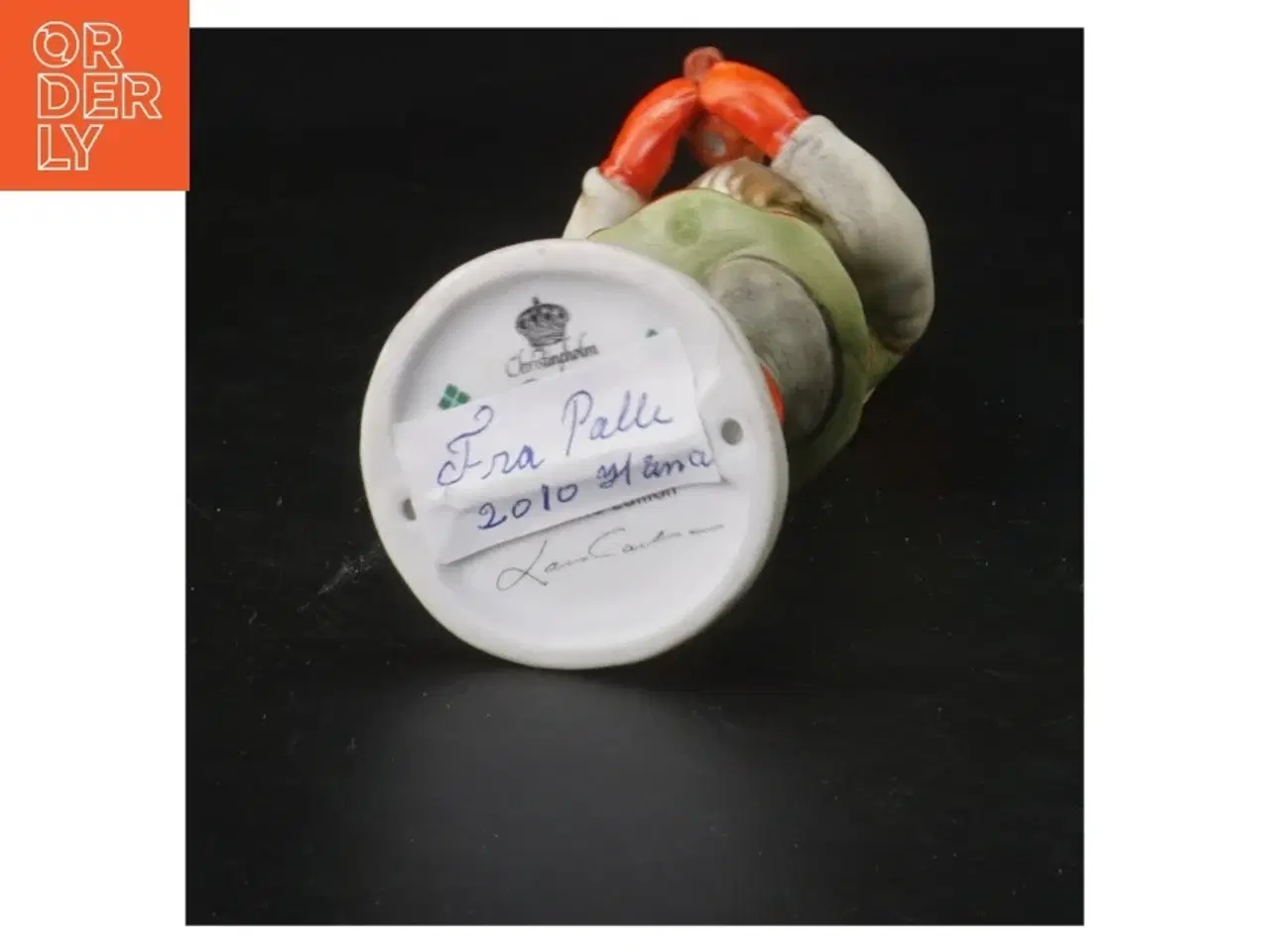 Billede 2 - Keramisk nissefigur (str. 15x5,5 cm)