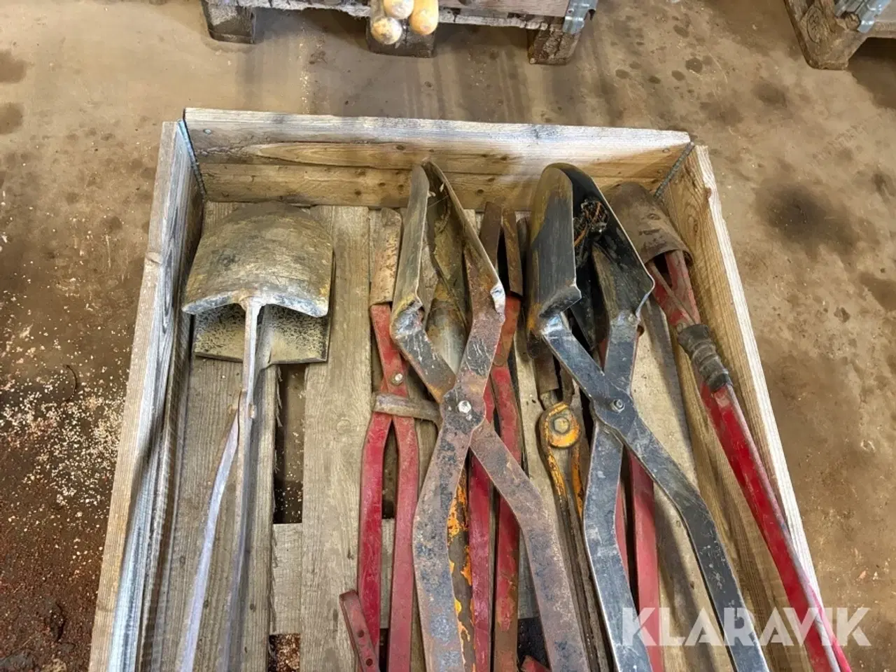 Billede 12 - Diverse redskaber - 2 paller