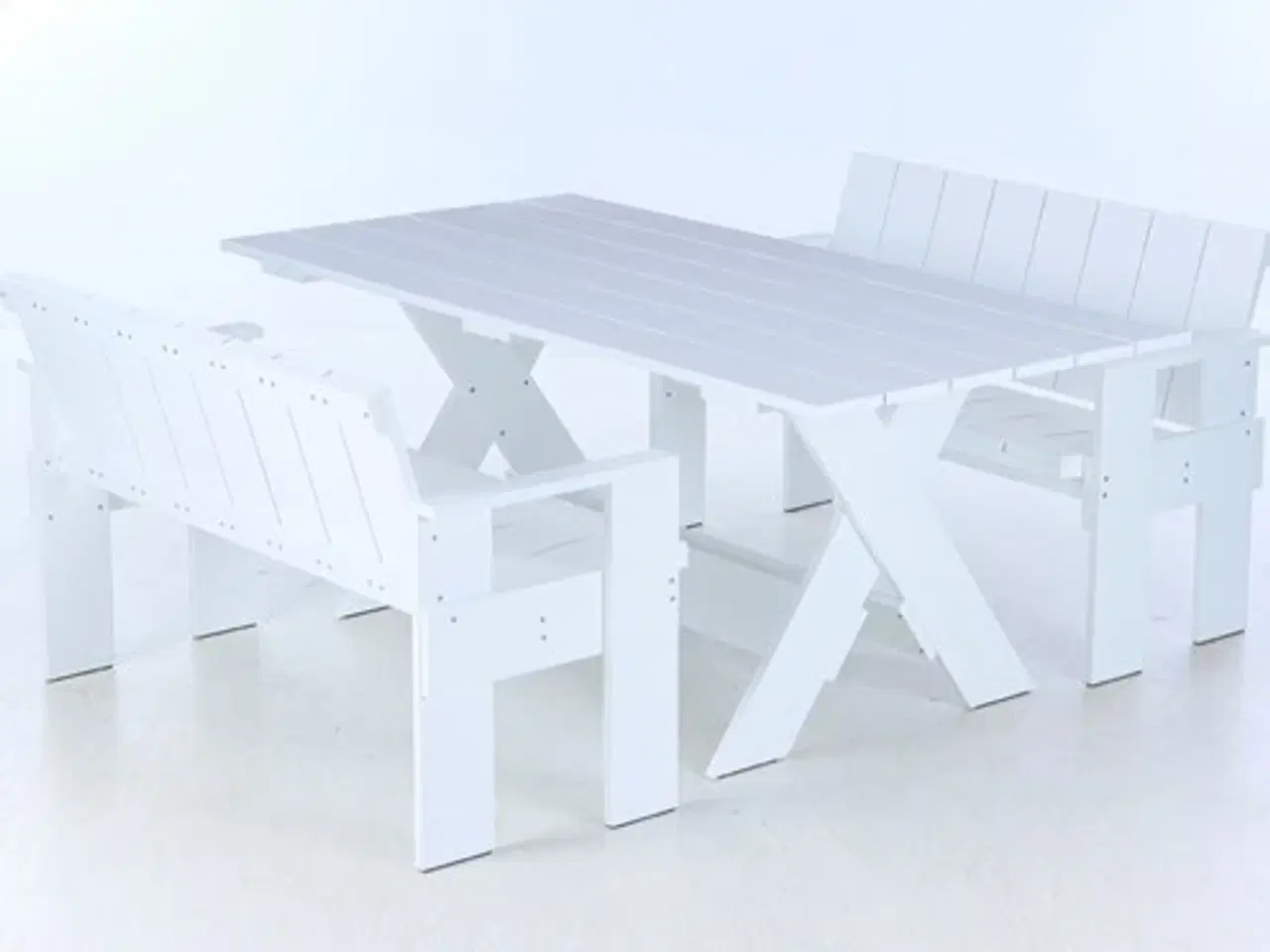 Billede 1 - Et nyt hvidt havemøbelsæt 