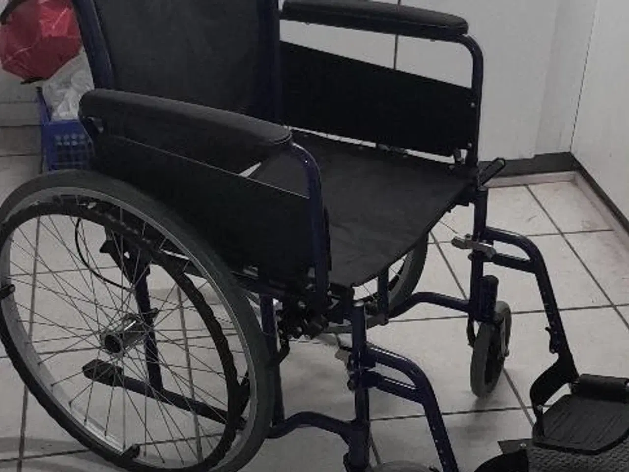 Billede 1 - Kørestol