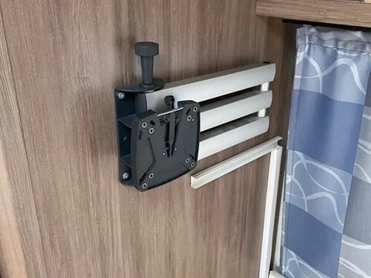 Billede 9 - Hobby DE LUXE 495 UL