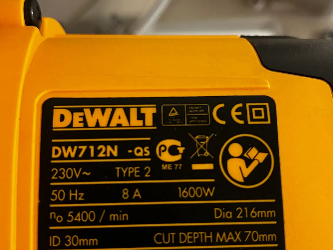 Billede 6 - DeWalt DW712N-QS kap geringssav