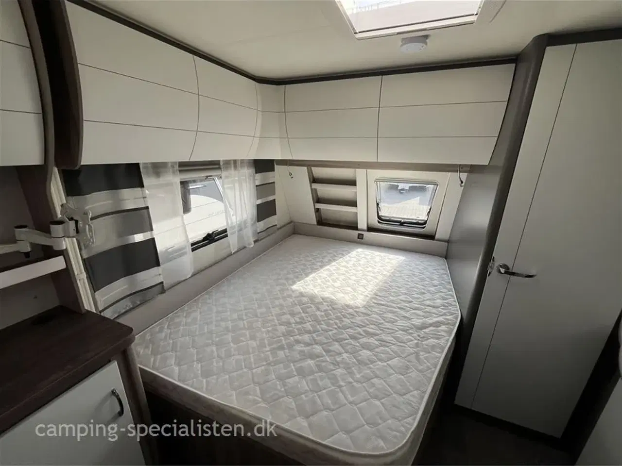 Billede 12 - 2023 - Hobby Excellent Edition 650 KMFe   2023 Hobby Excellent Edition 650 KMFe - se den nu hos Camping-Specialisten i Silkeborg