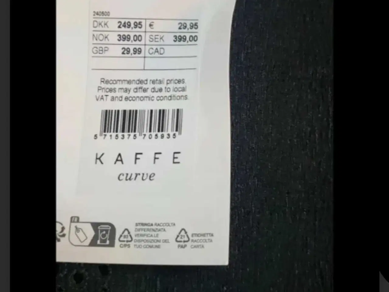 Billede 4 - Flot bluse med hulmønster 