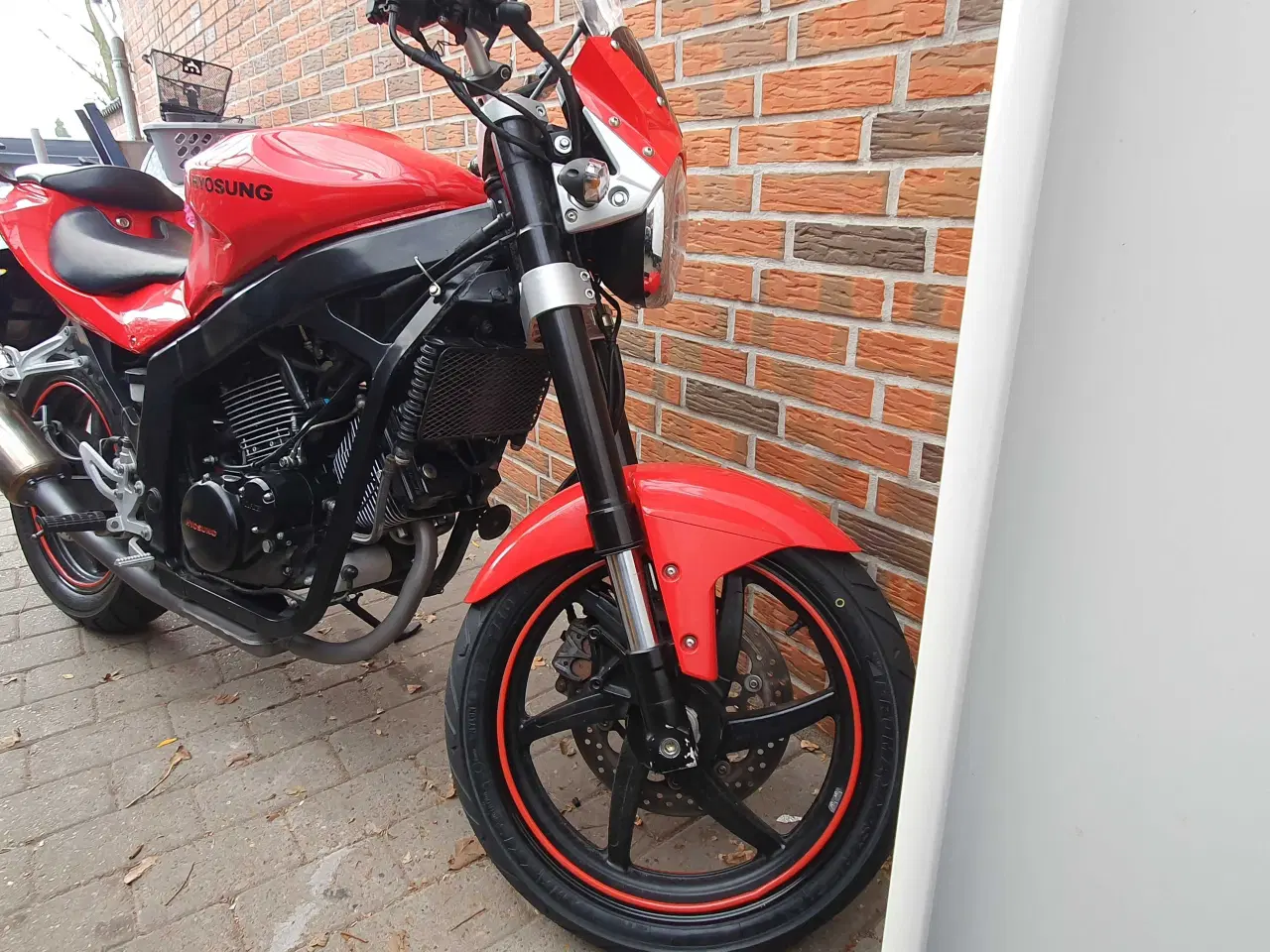 Billede 2 - Hyosung GT 250 efi