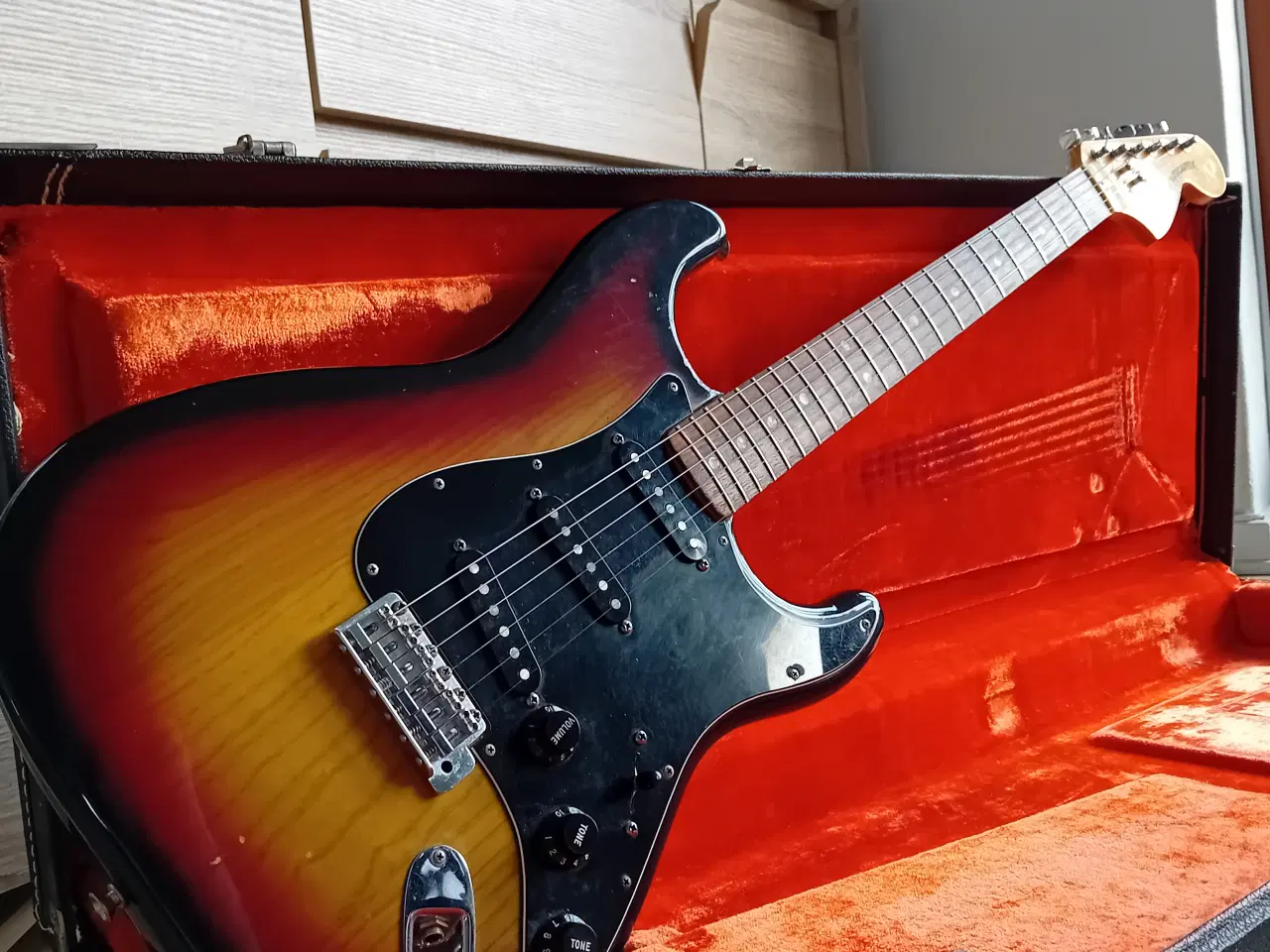 Billede 8 - Fender Stratocaster 1978 elguitar