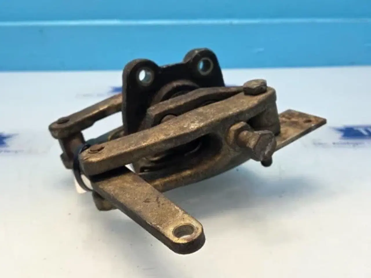 Billede 16 - New Holland TX68 Håndbremse 89819715