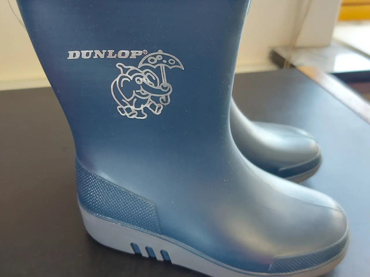 Billede 1 - Dunlop gummistøvler i mange forskellige str - nye