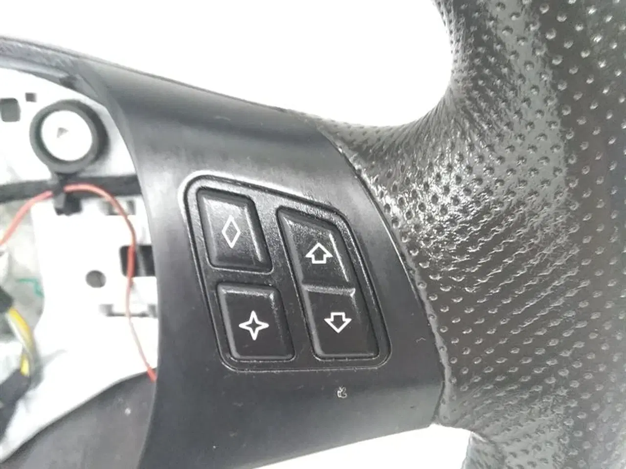Billede 7 - Sportsrat M-Technic læder airbag K23806 BMW E87 E90 E91 E92 E93 E81 E82 E87LCI E88 E90LCI E91LCI X1 (E84) E92LCI E93LCI