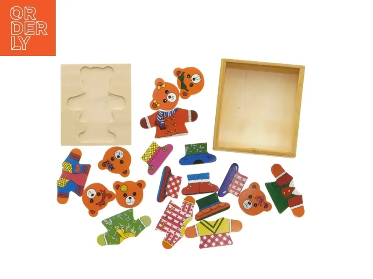 Billede 1 - Puslespil i træ med tøjbamser (str. 14 x 13 x 4 cm)