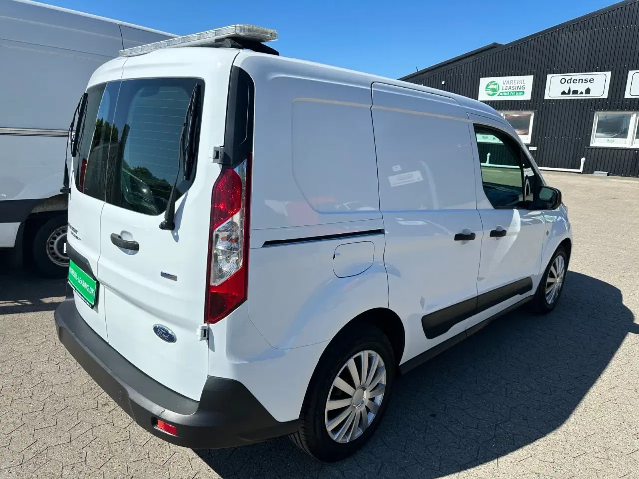 Billede 4 - Ford Transit Connect 1,5 TDCi 100 Trend kort