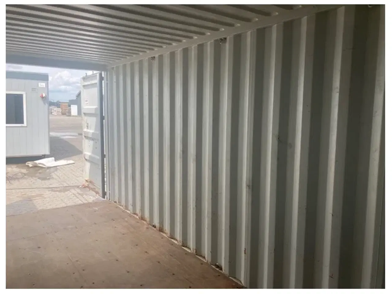 Billede 2 - Ref: 02801015 Container