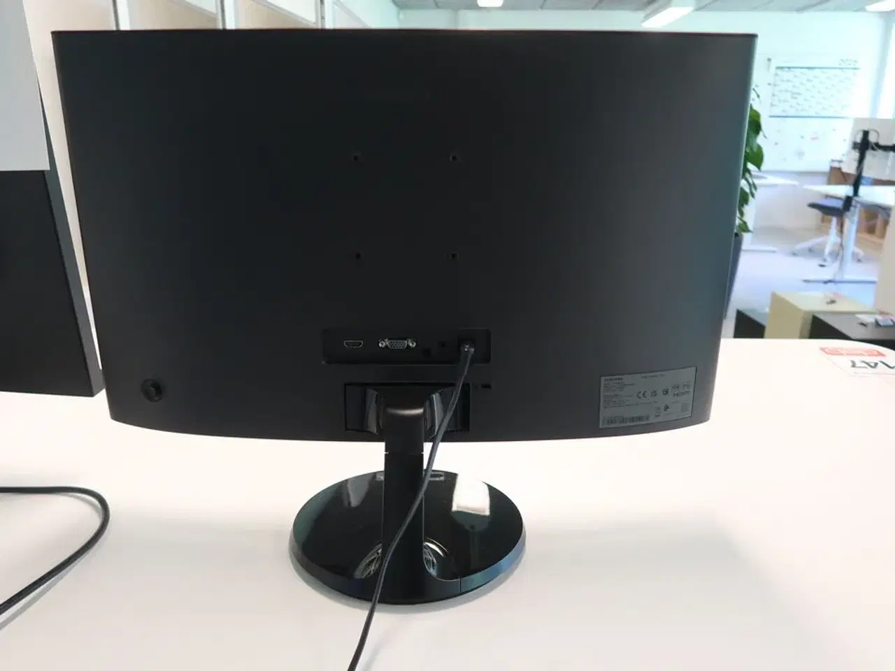 Billede 4 - Lenovo ThinkVision T27h-2L 27" QHD-skærm