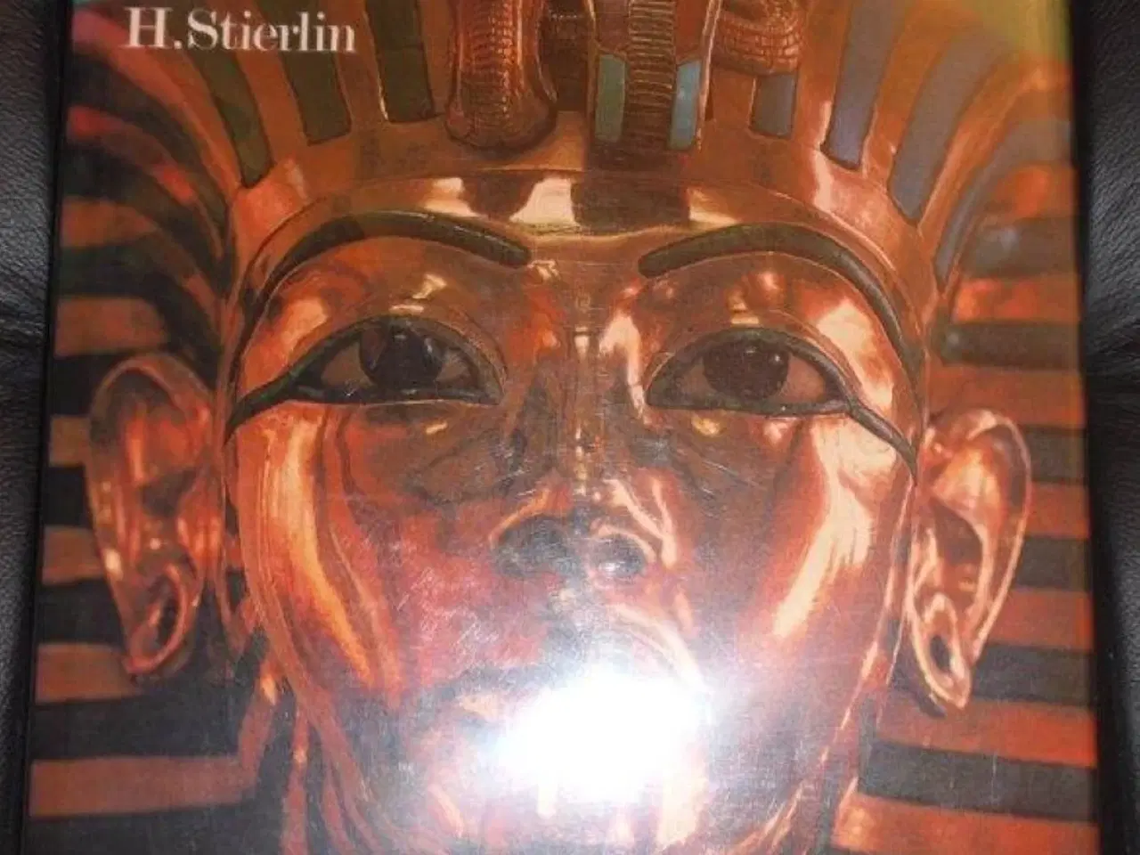 Billede 1 - World of the Pharaohs by Henri Stierlin