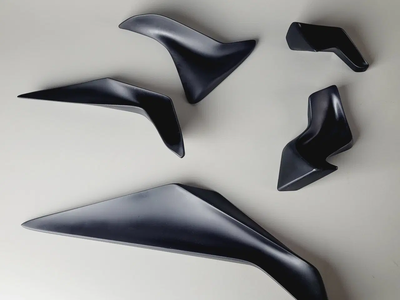 Billede 6 - ⭐️· Alessi Niche Centrepiece af Zaha Hadid (sort)
