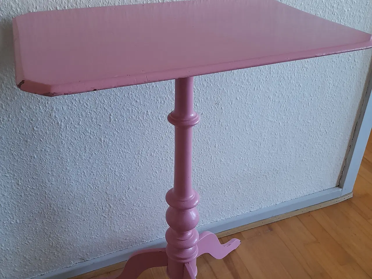 Billede 2 - Gl. Konsolbord/ lampebord.