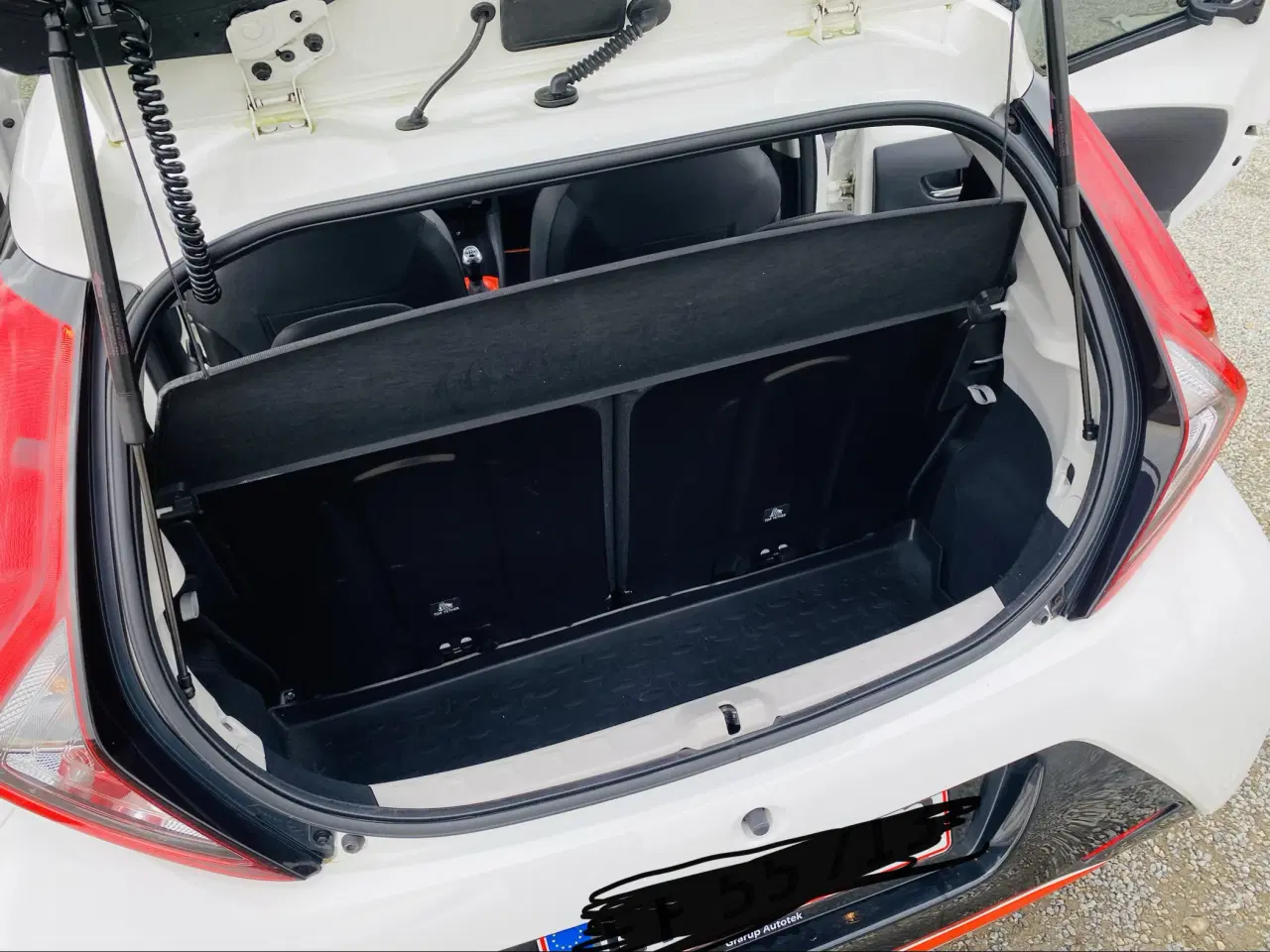 Billede 8 - Aygo med El-skydetag