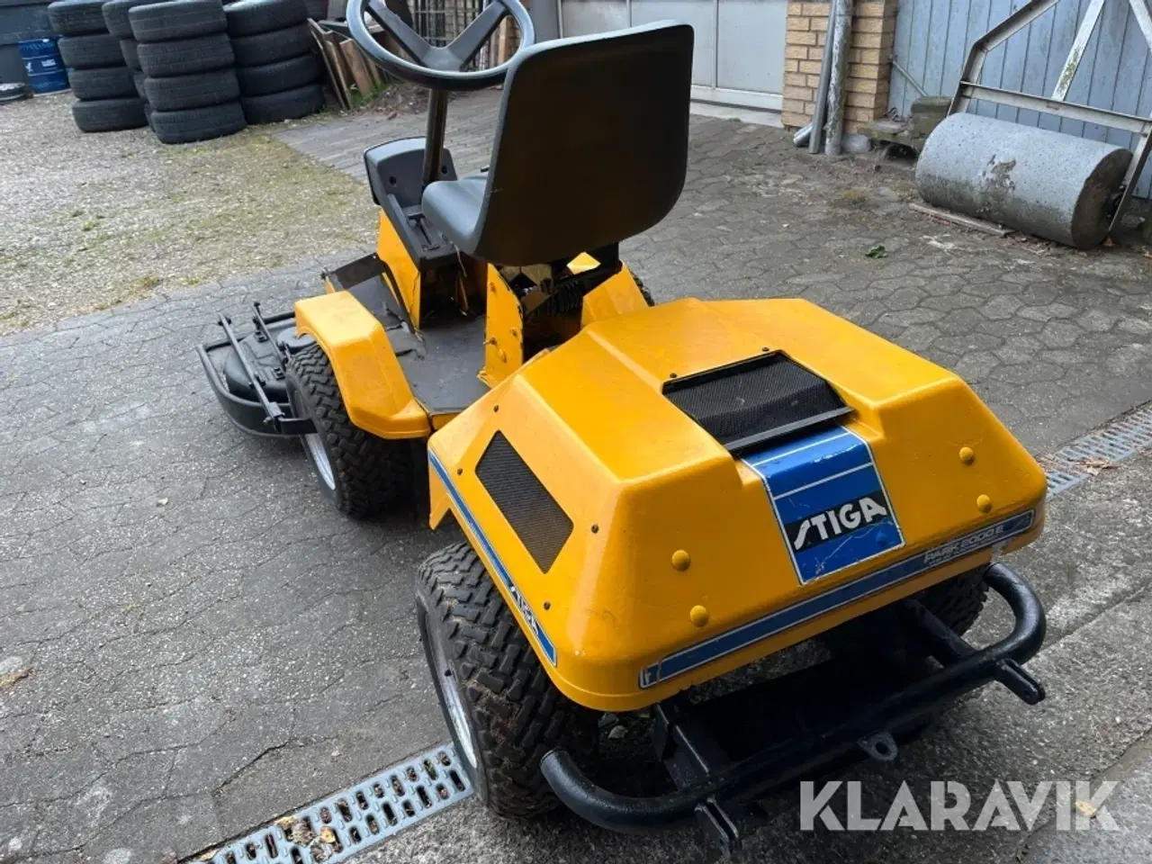 Billede 2 - Rider STIGA PARK 2000E 11HP 40” ELECTRIC START