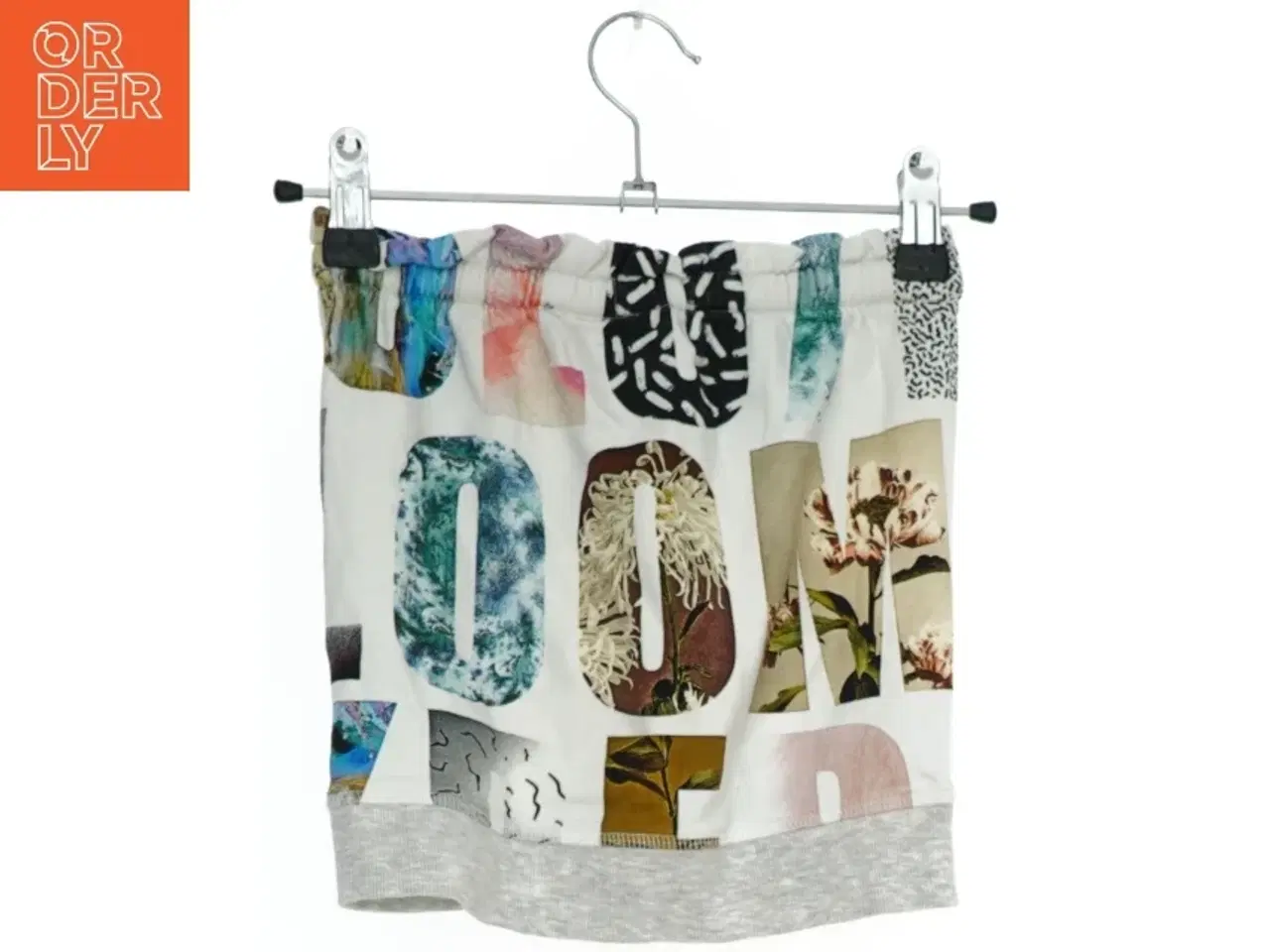 Billede 2 - Bukse med bogstav grafik fra Molo (str. 104)