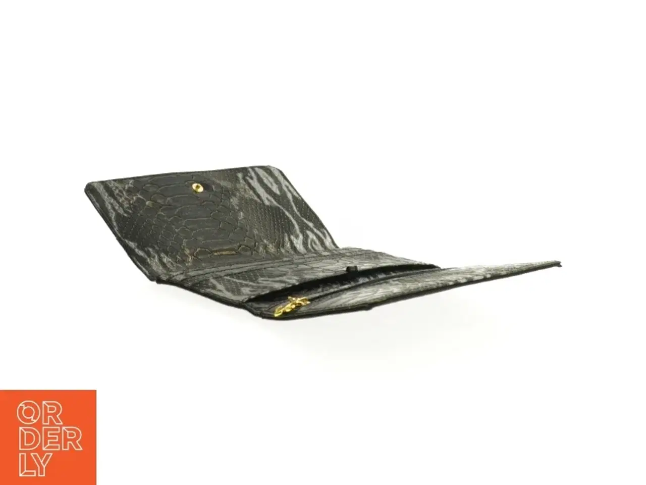 Billede 3 - Sort læderpung med krokodillemønster (str. 18,5 x 11 cm)