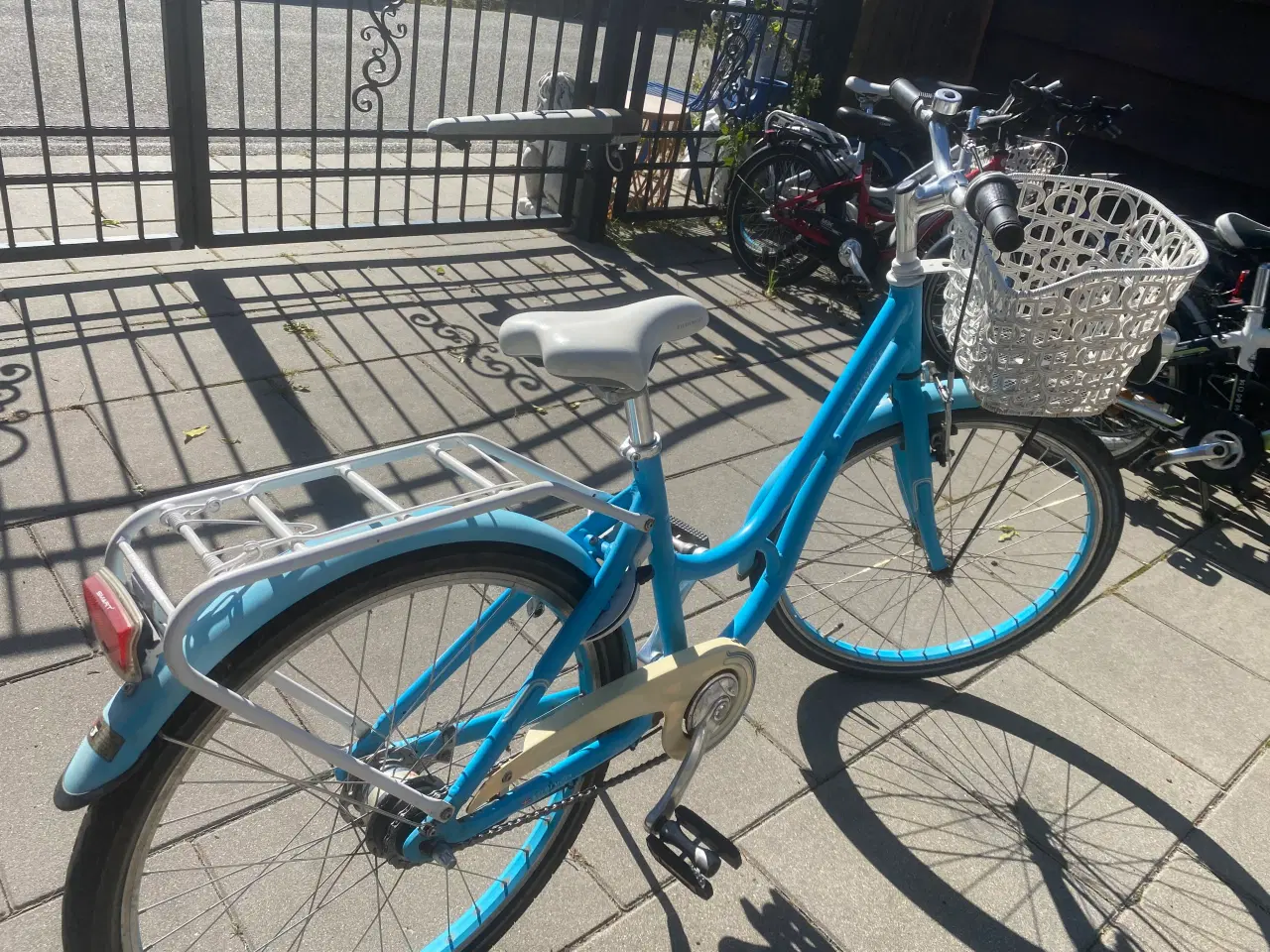 Billede 8 - Købt til 5299 kr 24 tommer prinsesse 👸 cykel 