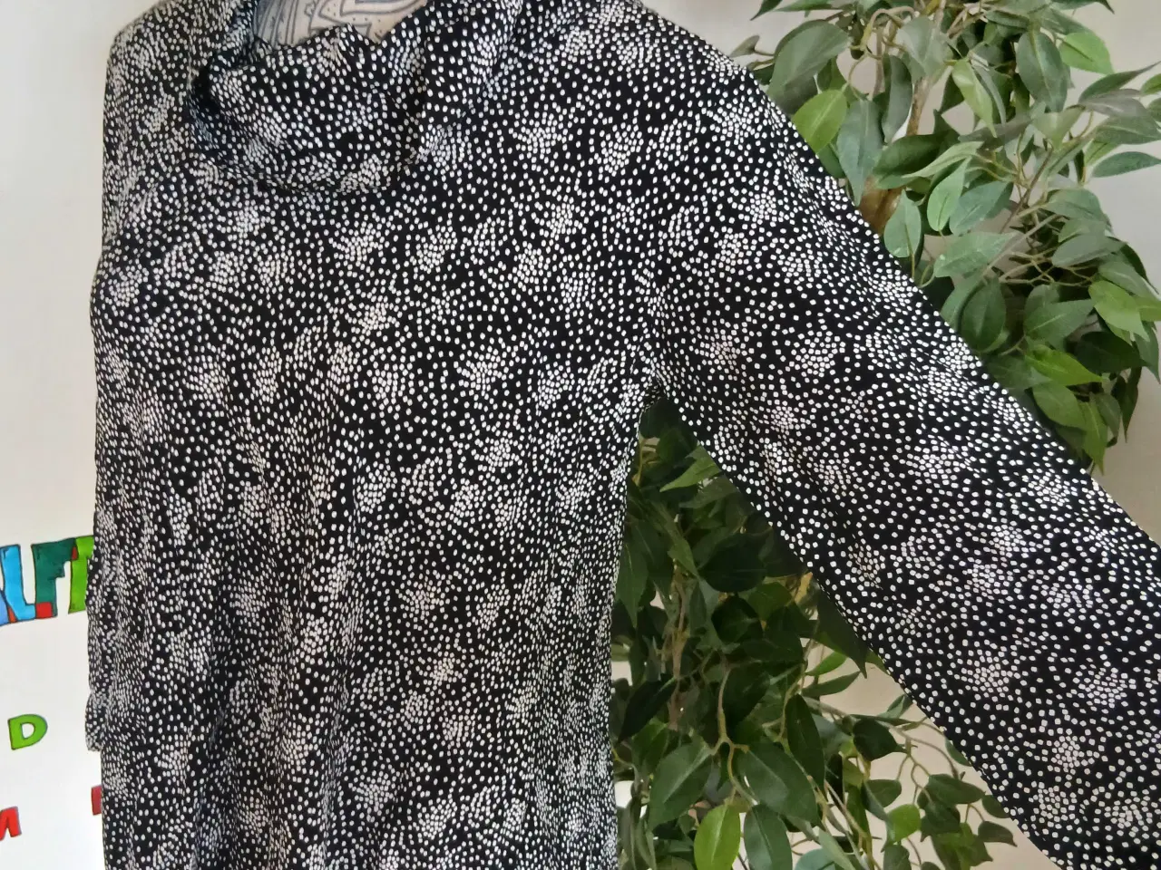 Billede 5 - Bluse. Masai. Small/36