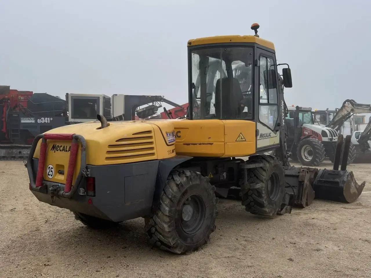 Billede 3 - hjulgraver Mecalac 12 MTX