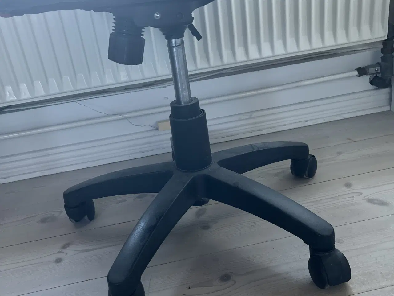 Billede 5 - Børne Gaming Stol — Nordic Gaming