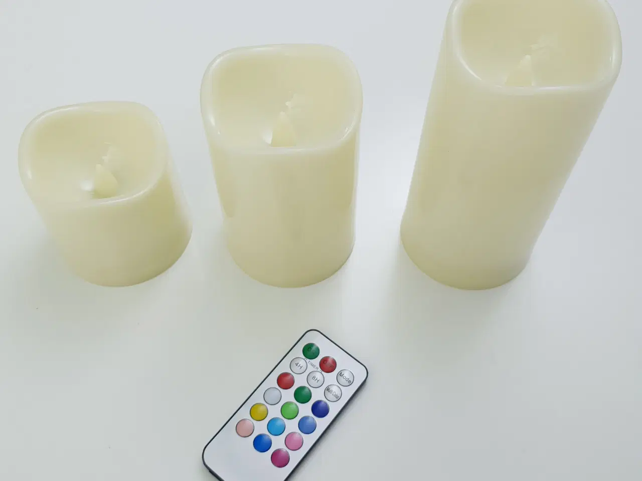 Billede 4 - NY! 3 LED Vokslys 12 Forskellige Farver + Fjernbet