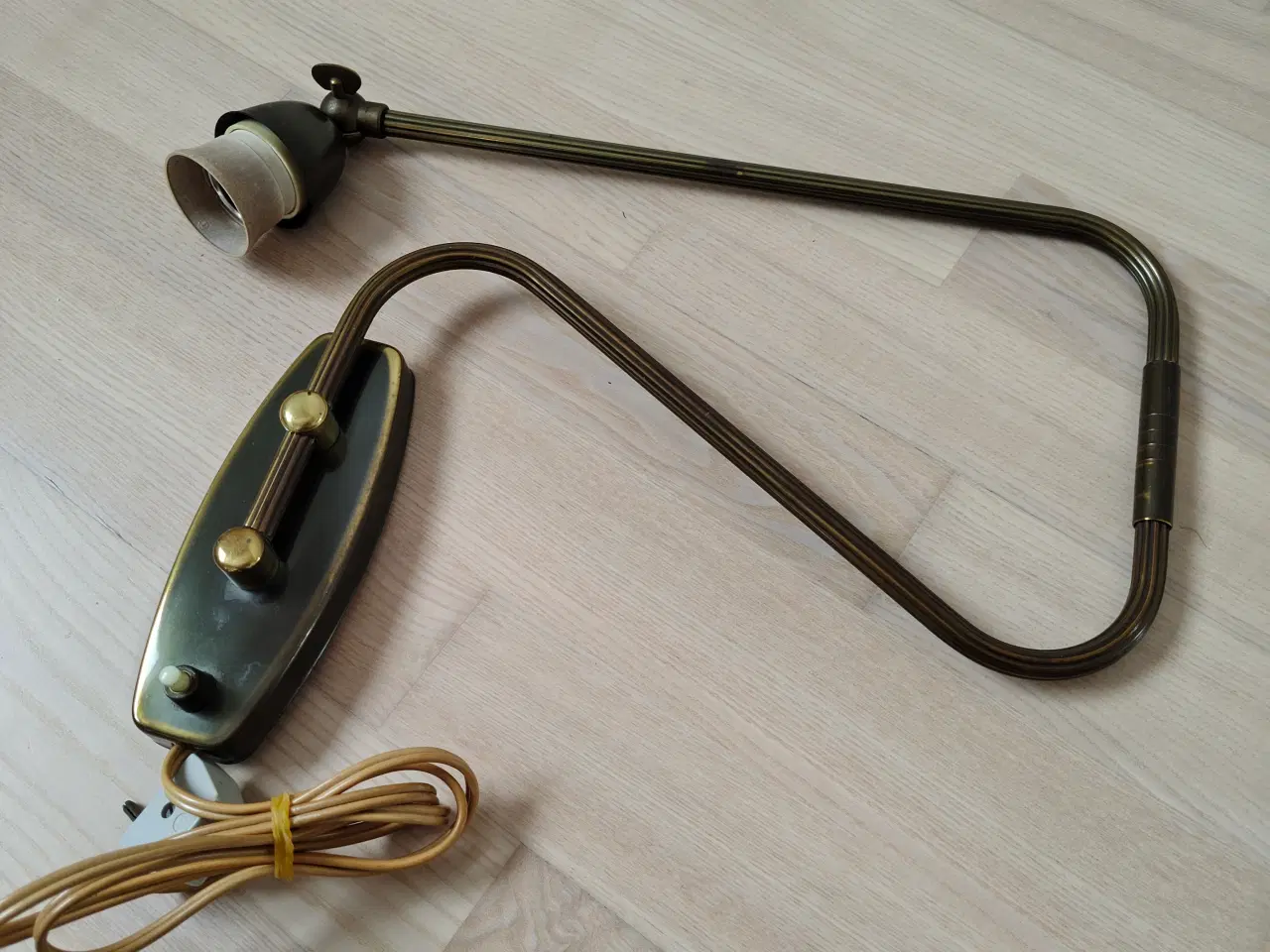 Billede 5 - Fin retro swinglampe