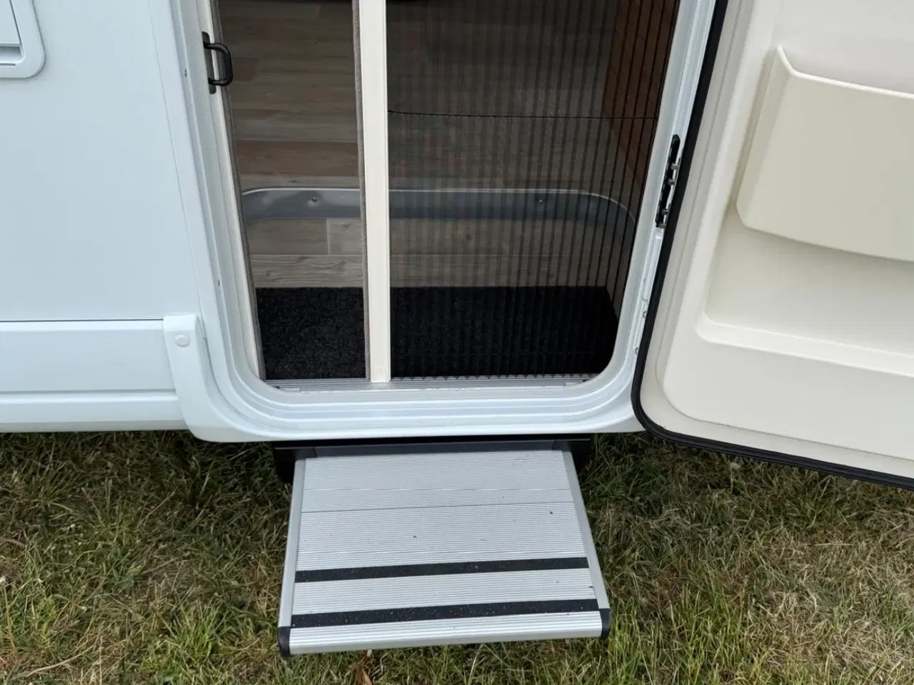 Billede 17 - Pilote P 746 FGJ Évidence