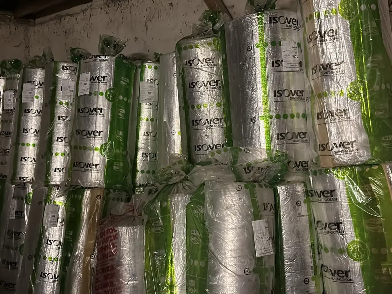 Billede 1 - Isover  og Rockwool isoleringsmateriale