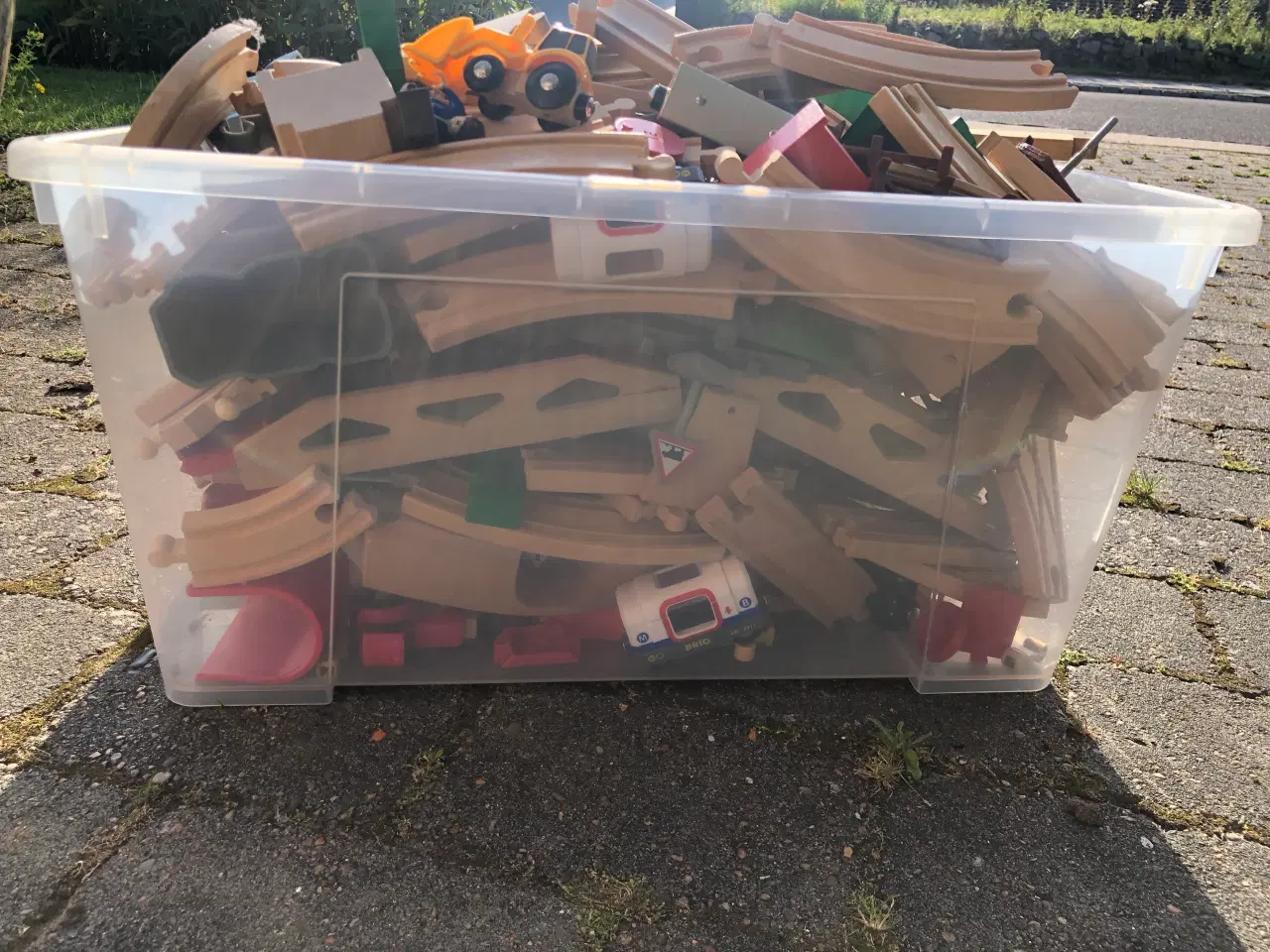 Billede 1 - BRIO Togskinner med tilbehør