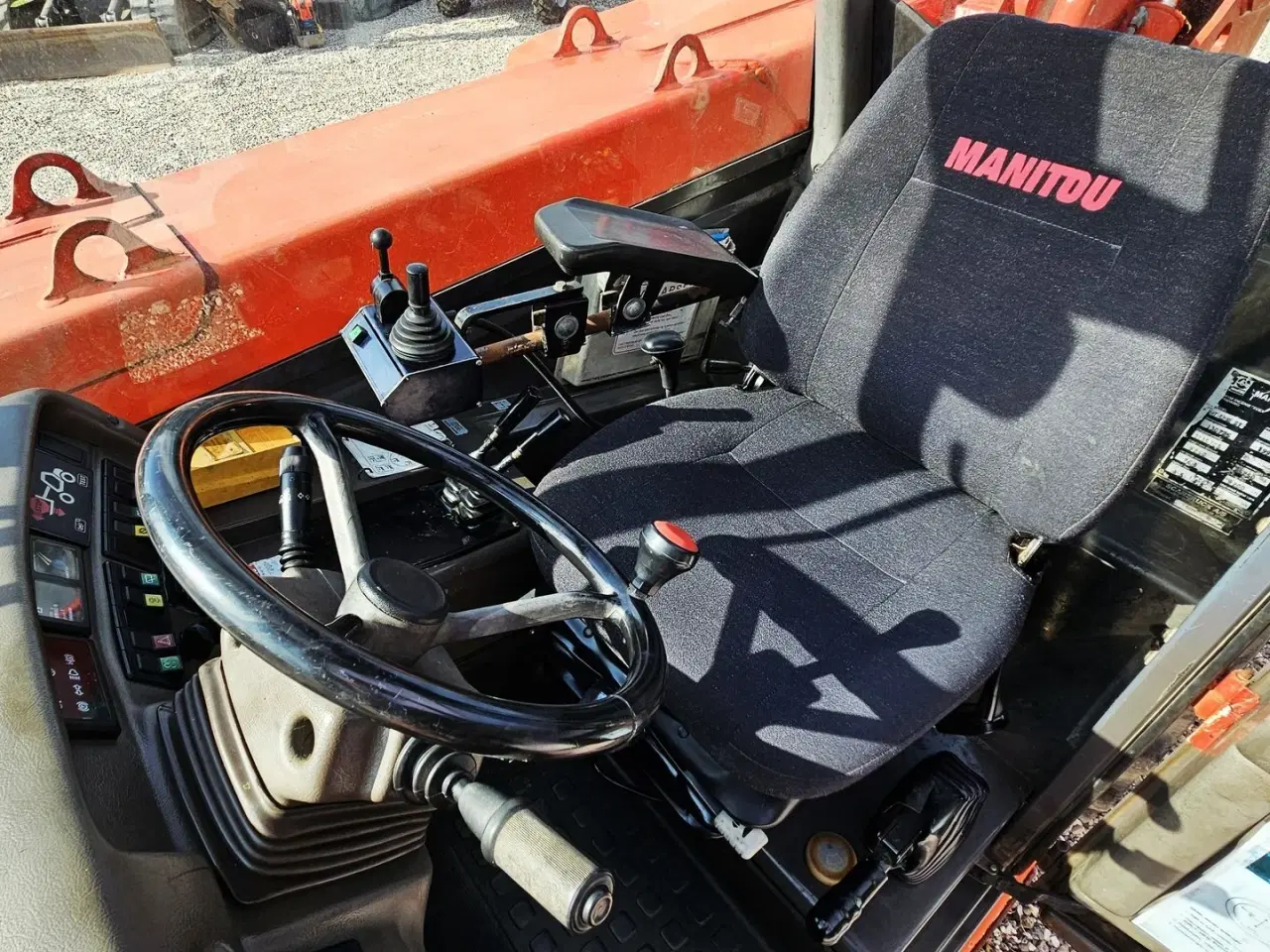 Billede 14 - Manitou MT 1232 ST / med 4 stk tilbehør / 8600 timer