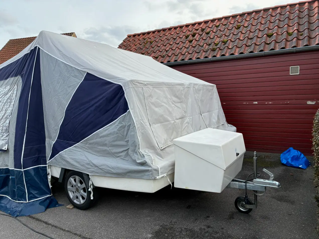 Billede 9 - Velholdt Camplet 2012