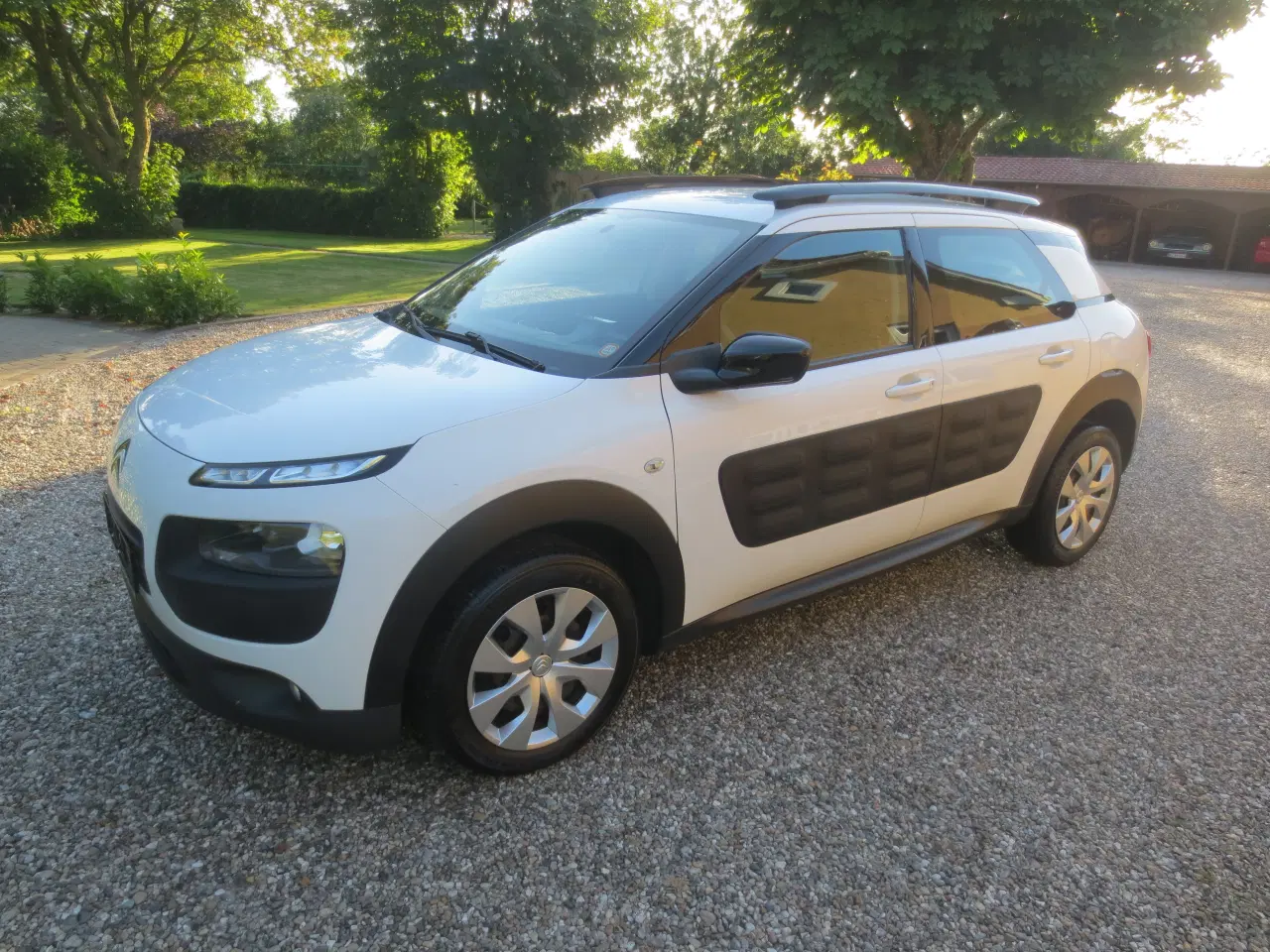 Billede 1 - Citroen C4 Cactus 1.2 i Km 144. År 2015. 