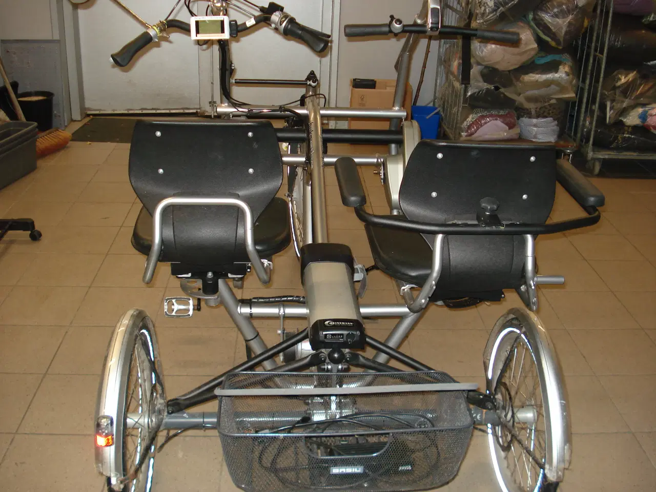Billede 2 - Huka Orthros side by side handicapcykel.